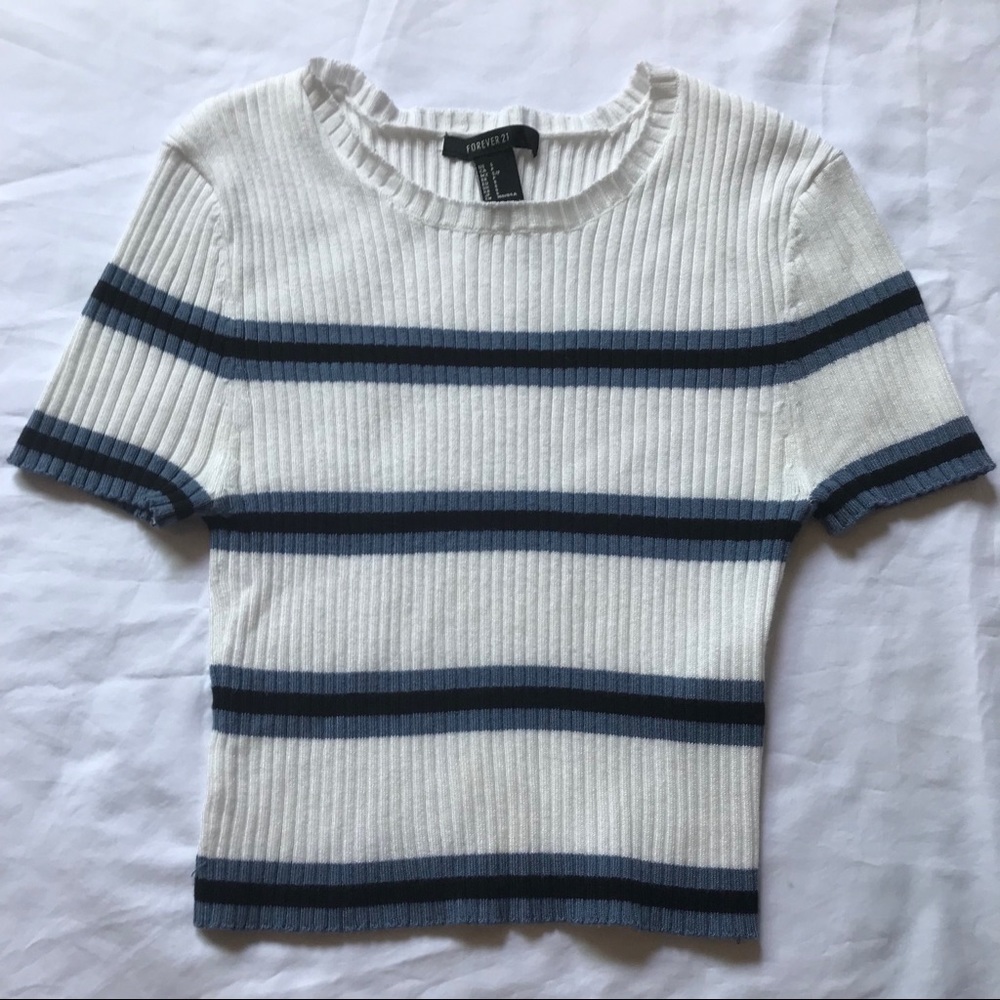 White, blue, and black ribbed short sleeve shirt